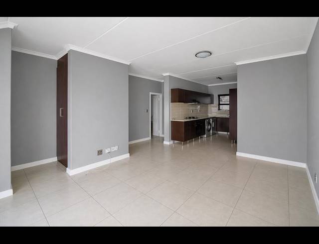 3 BEDROOM PROPERTY TO RENT IN GREENSTONE HILL